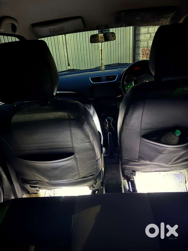 Maruti Suzuki Swift Petrol 2012 Top End Model