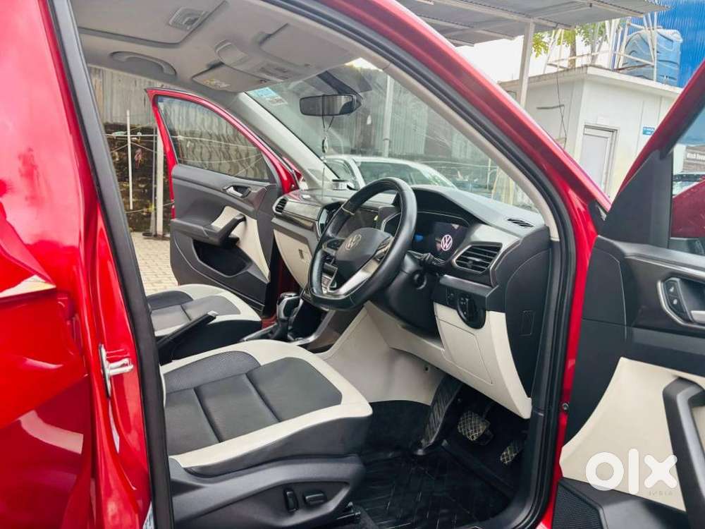 Volkswagen Taigun Topline 1.0 Tsi At (electric Seats), 2024, Petrol