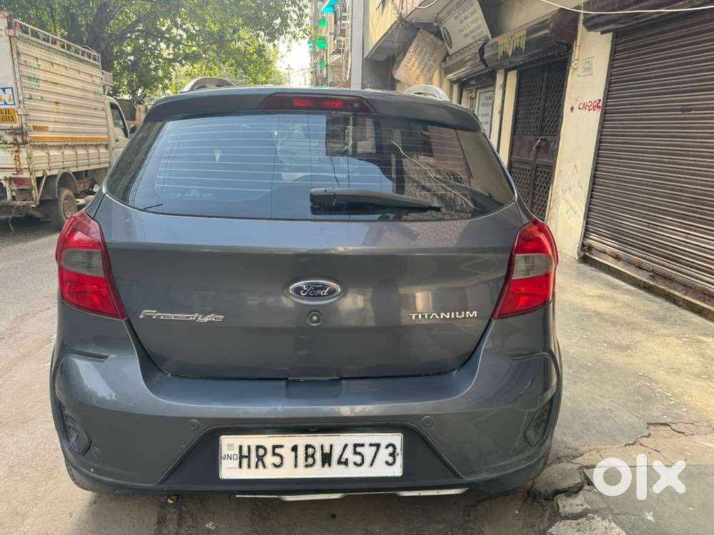 Ford Freestyle Petrol 2019