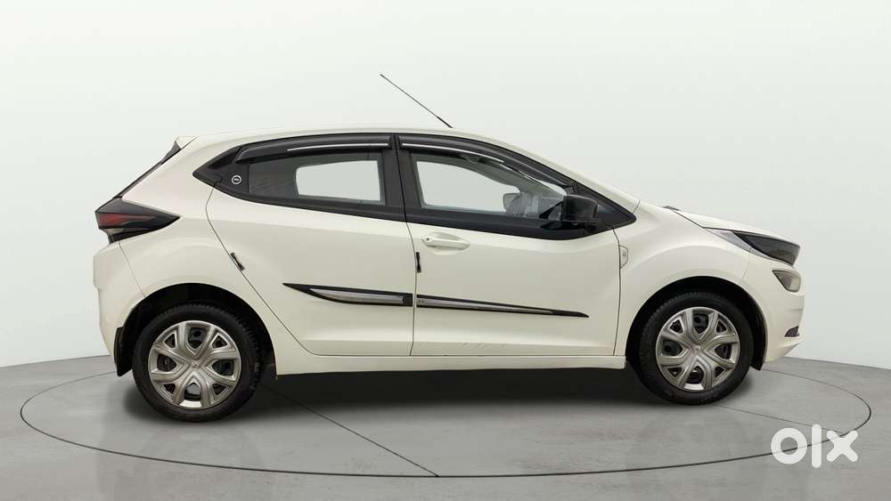 Tata Altroz Xm Plus Icng, 2023, Cng & Hybrids