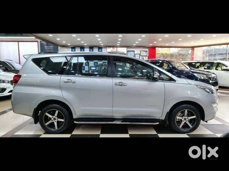 Toyota Innova Crysta 2.4 V, 2017, Diesel