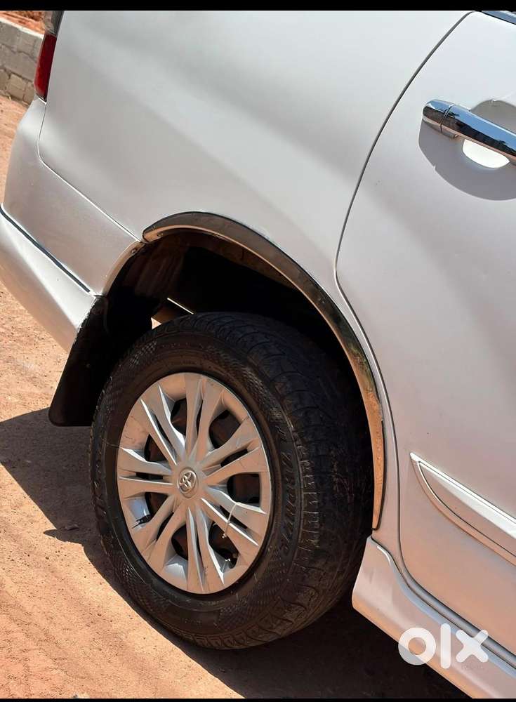 Toyota Innova 2.5 G (diesel) 7 Seater, 2016, Diesel