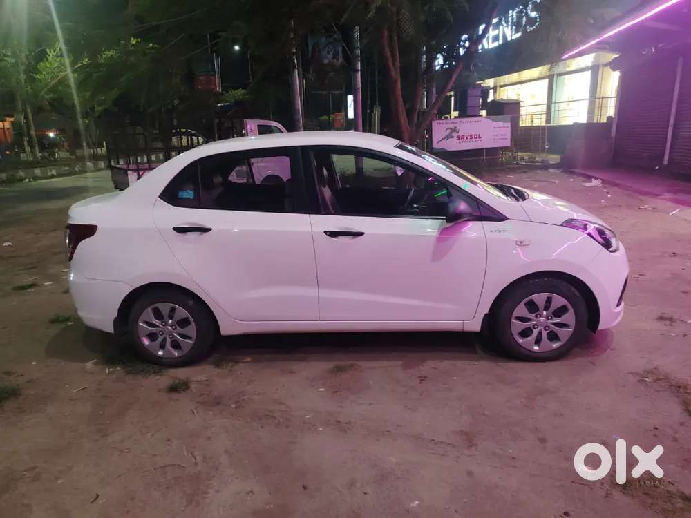 Hyundai Xcent 2014 Petrol Well Maintained