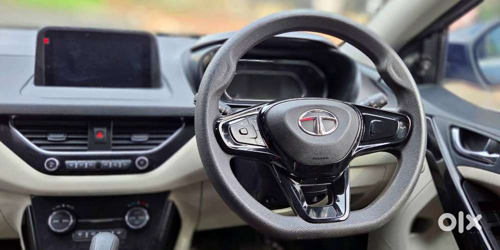 Tata Nexon 1.2 Revotron Xza Plus Dualtone, 2020, Petrol