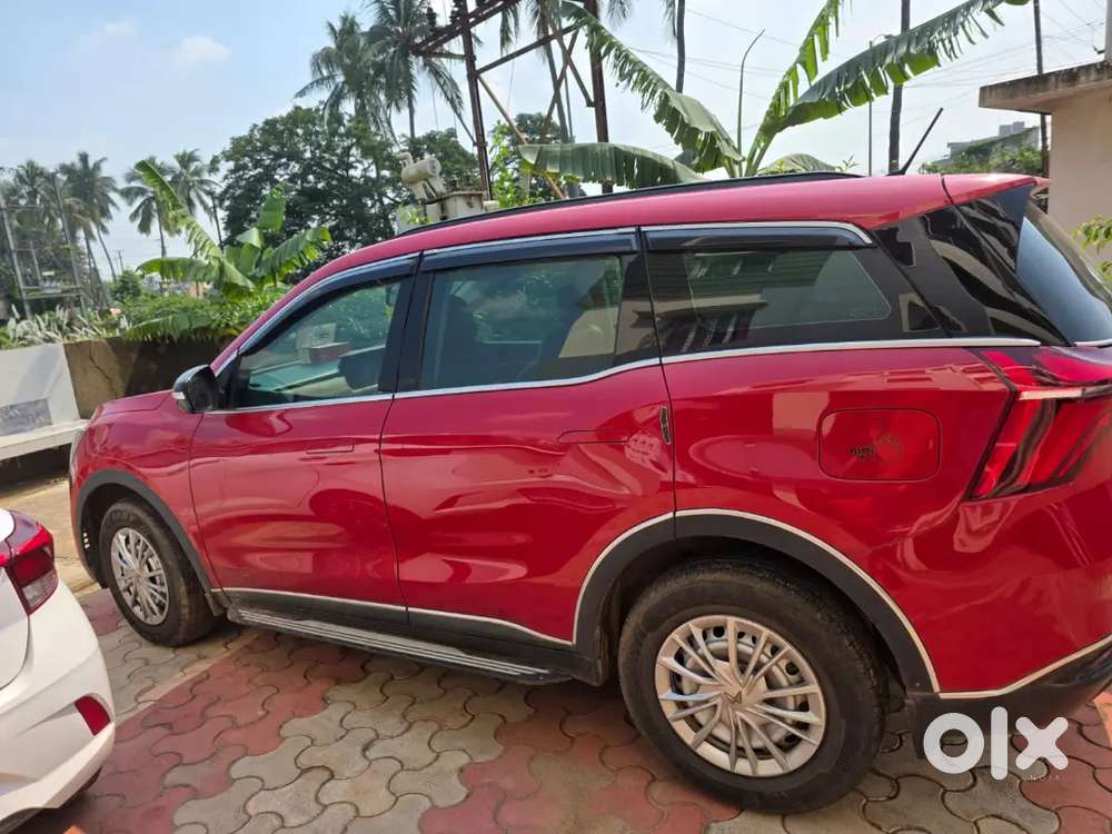 Mahindra Xuv700 Petrol Manual 2024 Variant