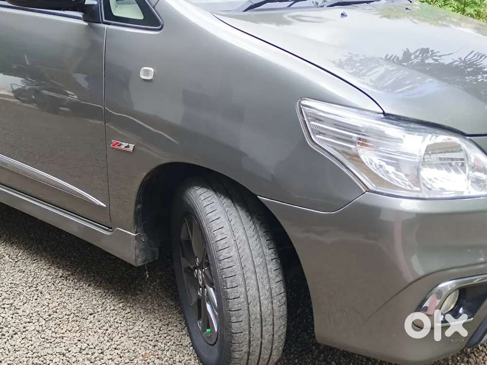Toyota Innova 2.5 G4 2013