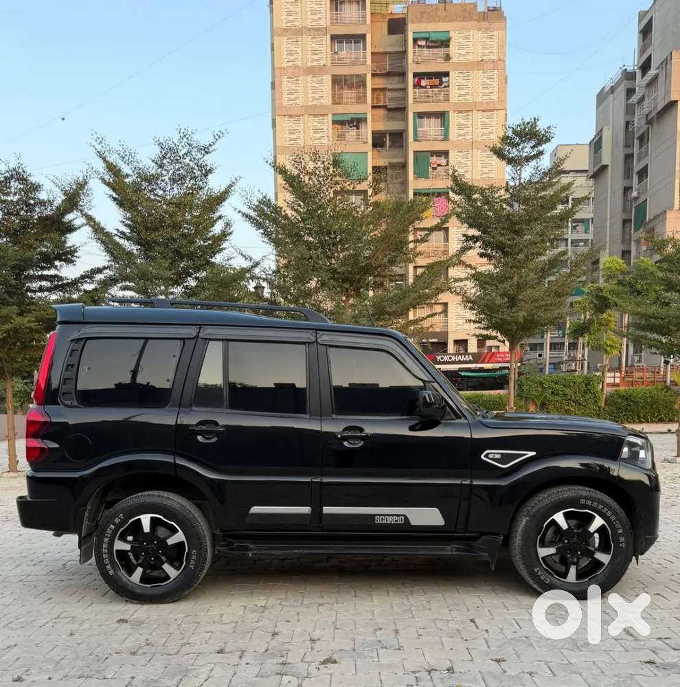 Mahindra Scorpio Classic, 2024, Diesel
