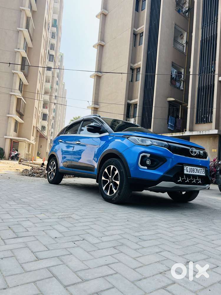 Tata Nexon Amt Xza Plus, 2022, Cng & Hybrids