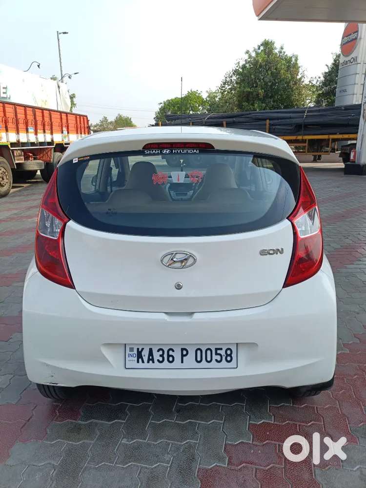 Hyundai Eon Top End Car