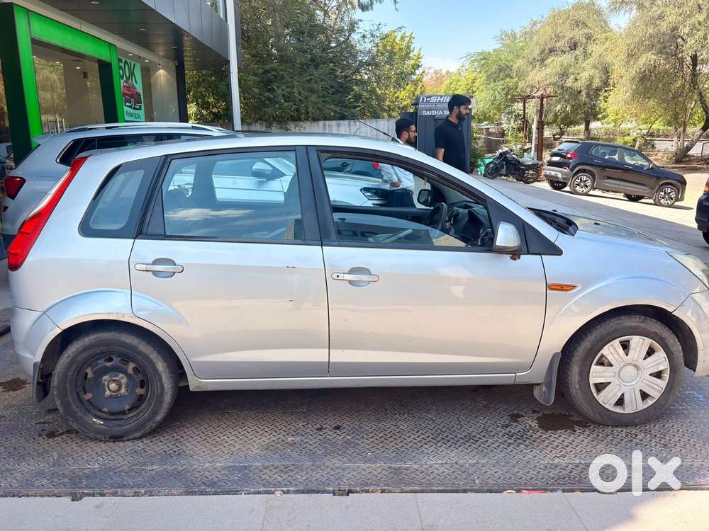 Ford Figo 1.2p Titanium Mt, 2012, Petrol