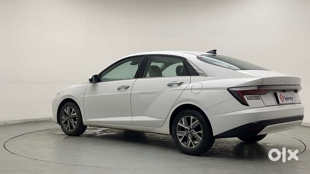 Hyundai Verna Sx 1.5 Petrol Ivt, 2023, Petrol