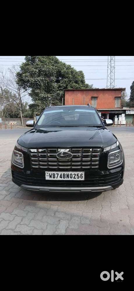 Hyundai Venue 1.2 S Plus, 2023, Petrol