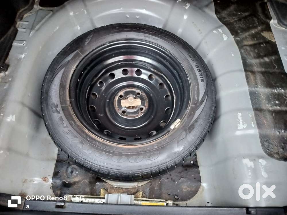 Hyundai Verna Sx 1.5 Petrol Ivt, 2011, Petrol