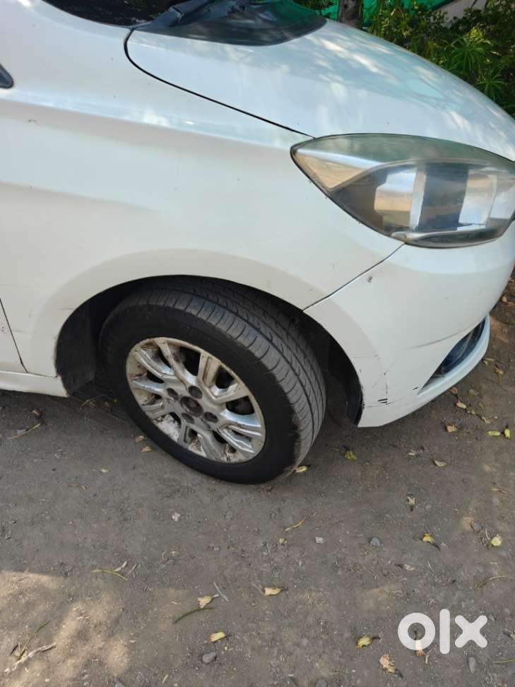Tata Tiago Xz, 2016, Petrol