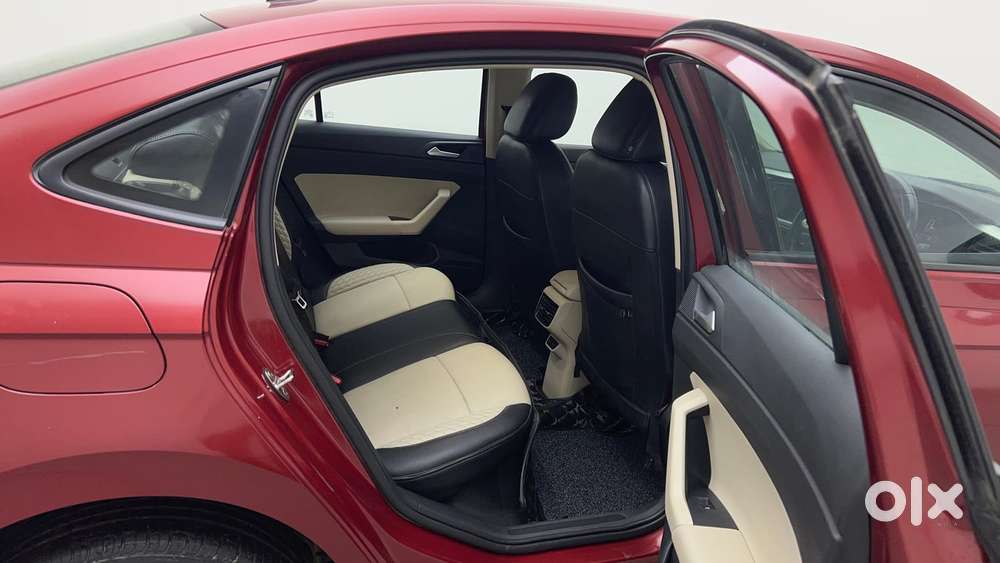 Volkswagen Virtus Highline Plus 1.0 Tsi At, 2022, Petrol