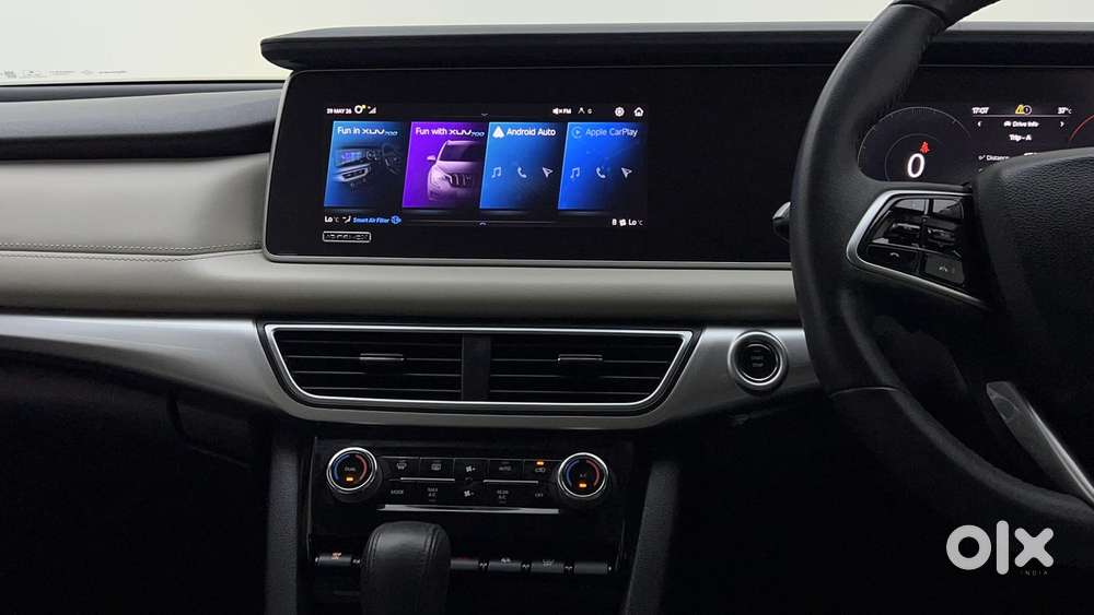 Mahindra Xuv700 2.0 Ax 7 Petrol At Luxury Pack Str, 2022, Petrol