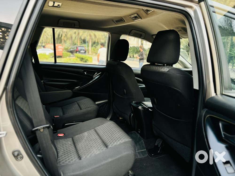 Toyota Innova Crysta 2.4 Gx Mt, 2019, Diesel