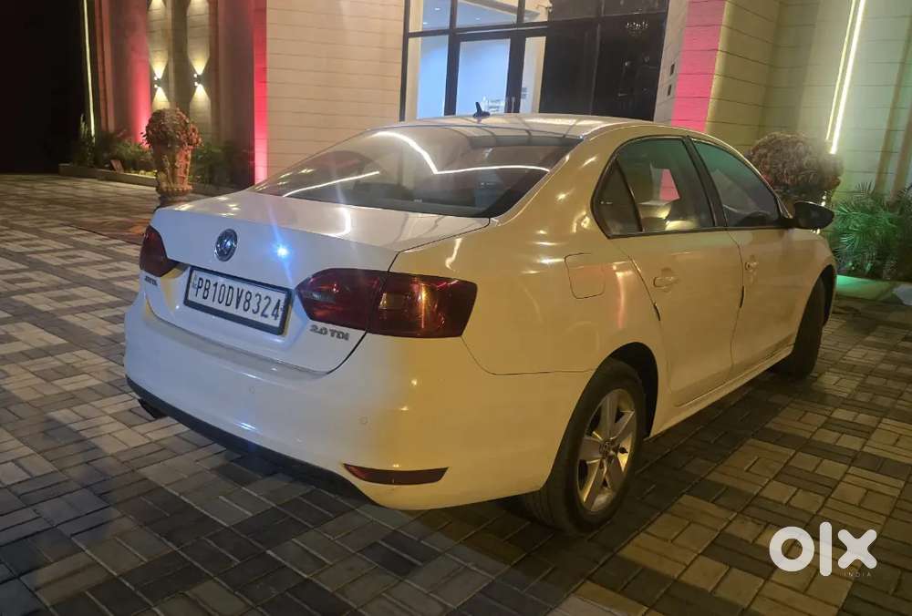 Volkswagen Jetta Tdi 2012 With Comfortline Features