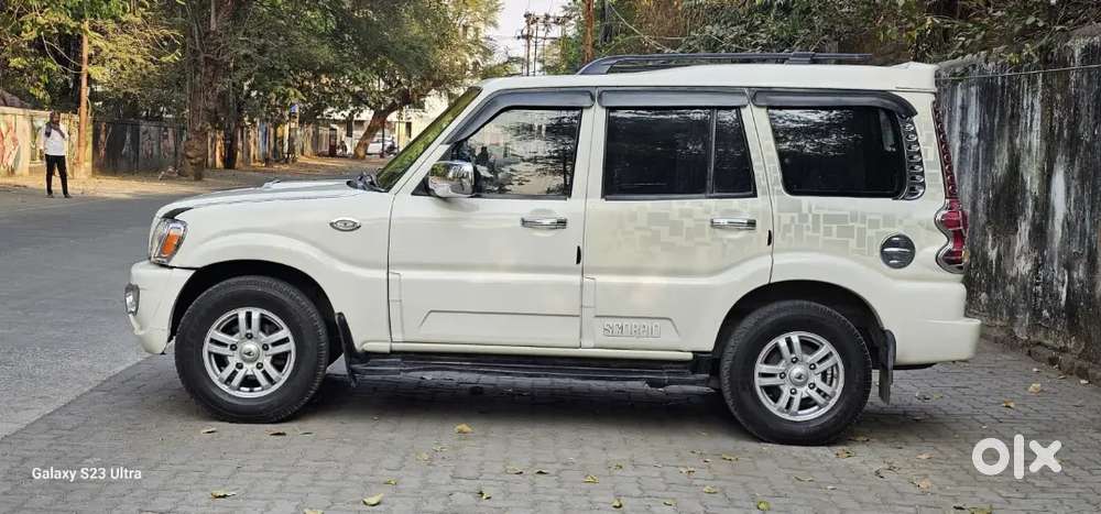 Mahindra Scorpio 2014 Diesel Manual