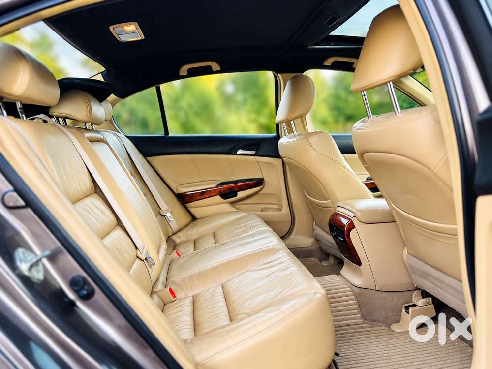 Honda Accord 2.4 Elegance Automatic, 2012, Petrol