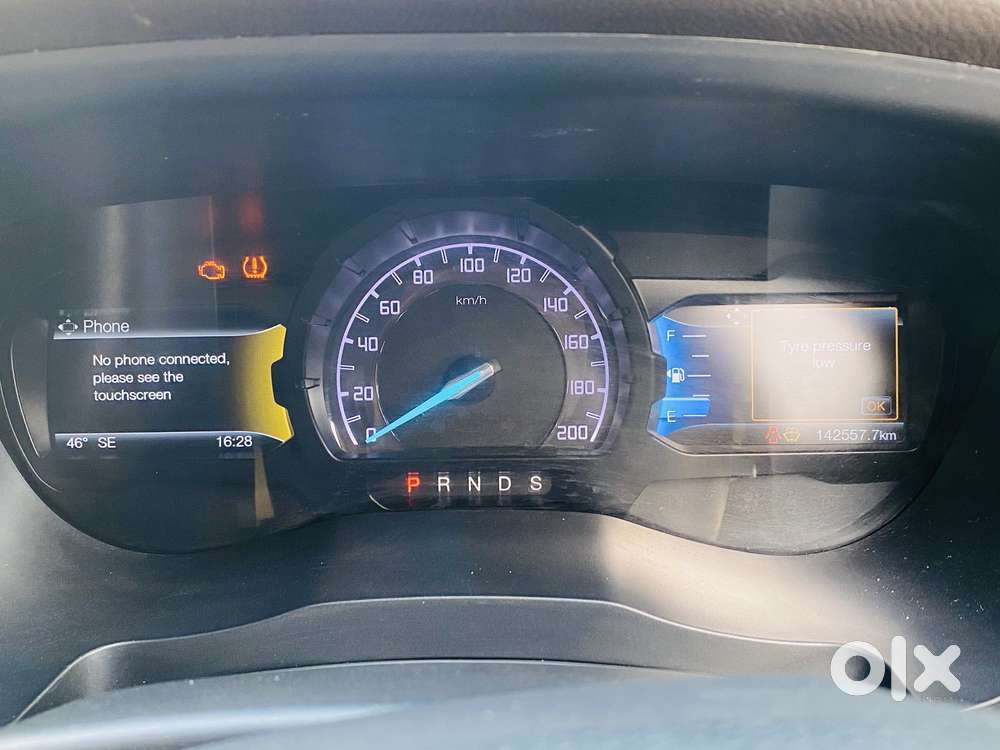 Ford Endeavour 3.2 Titanium At 4x4, 2016, Diesel