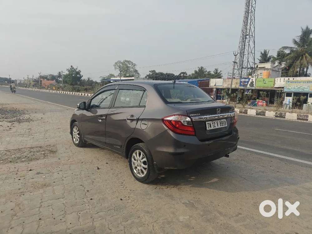 Honda Amaze 2017 Petrol Well Maintained