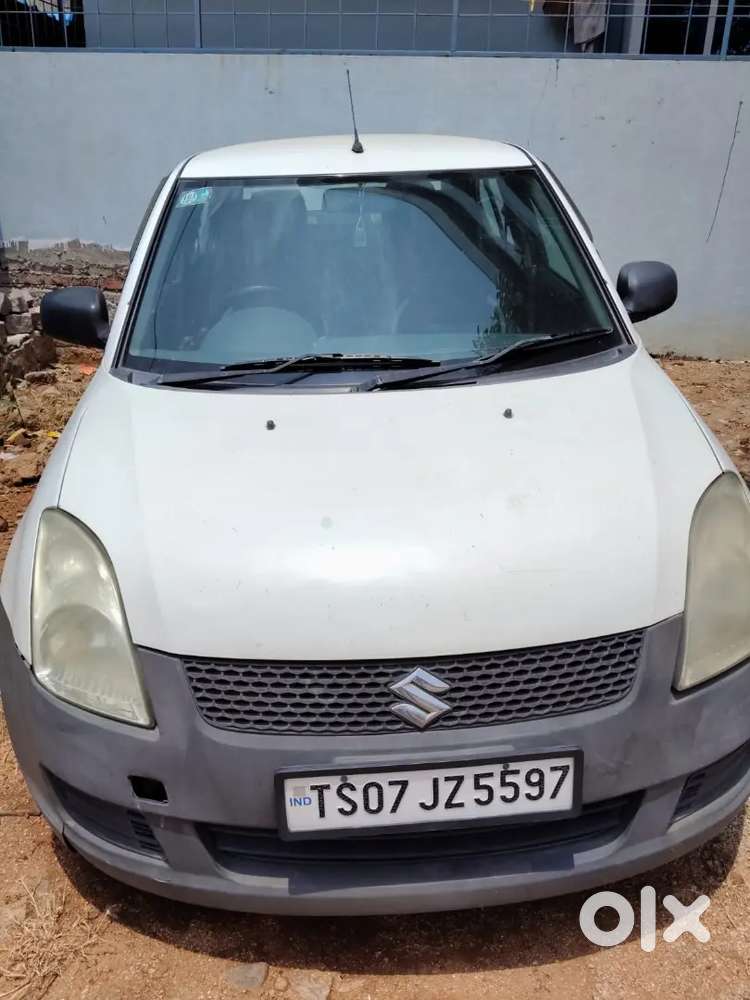 Maruti Suzuki Dzire Tour 2015