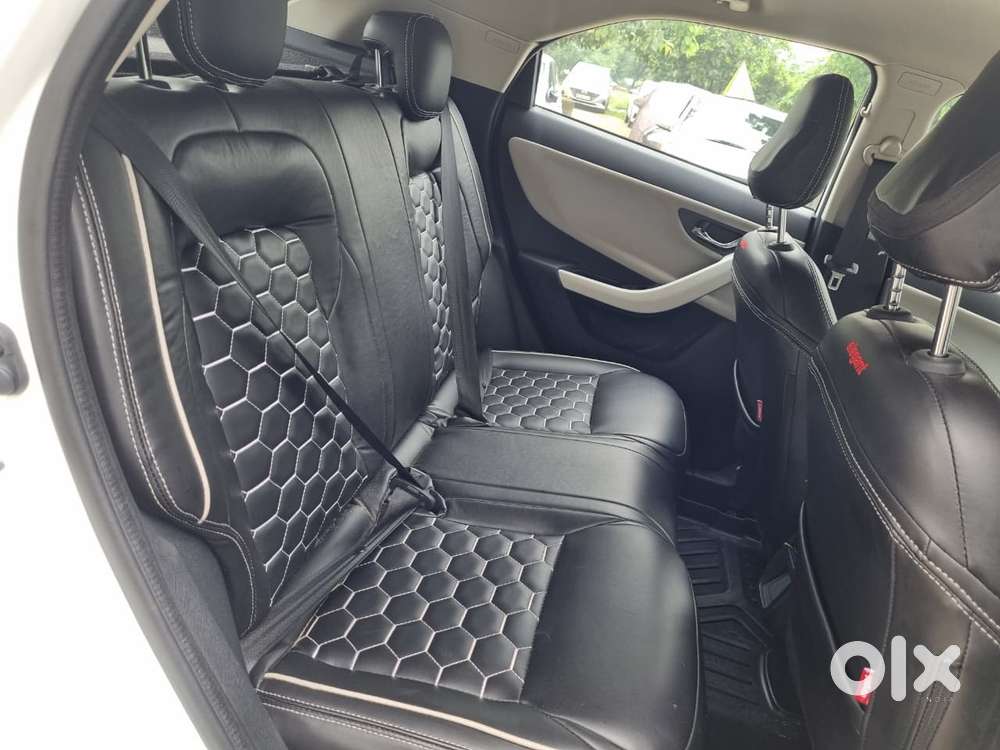 Tata Nexon, 2024, Petrol