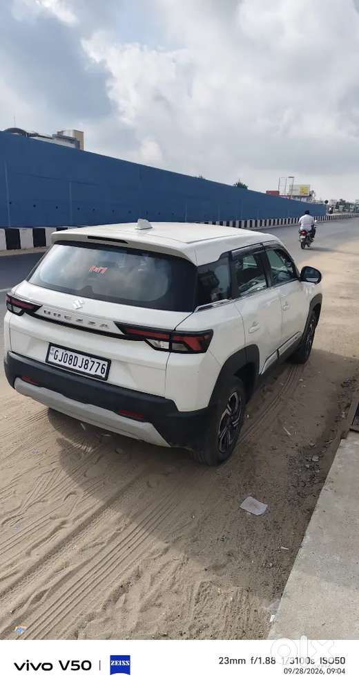 Maruti Brezza Lxi 2024