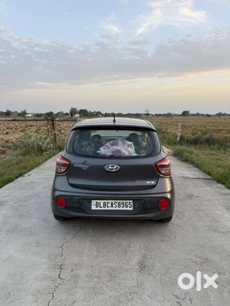 Hyundai Grand I10 2016-2017 Magna Cng, 2017, Cng & Hybrids