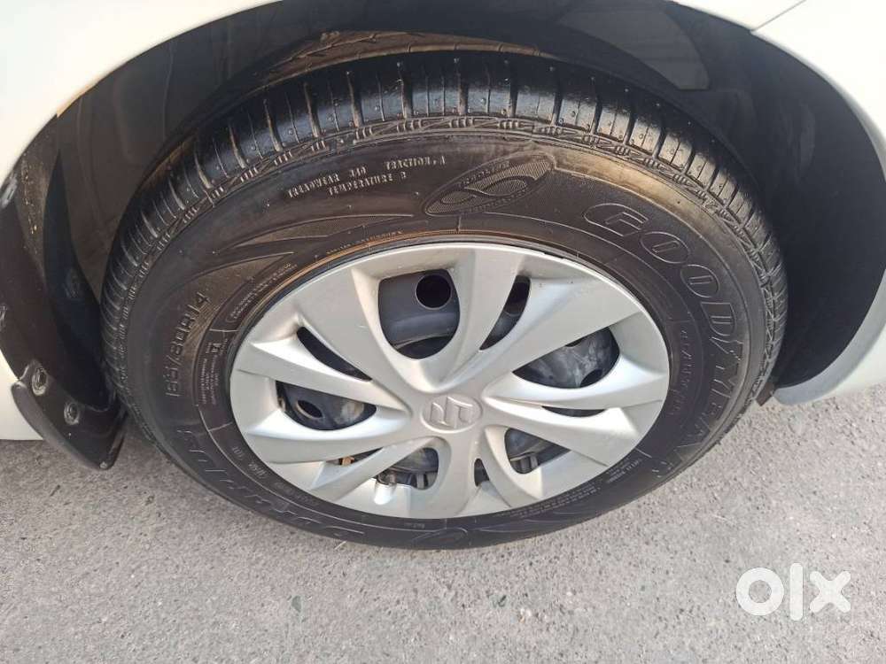 Maruti Suzuki Swift Amt Vxi, 2019, Petrol