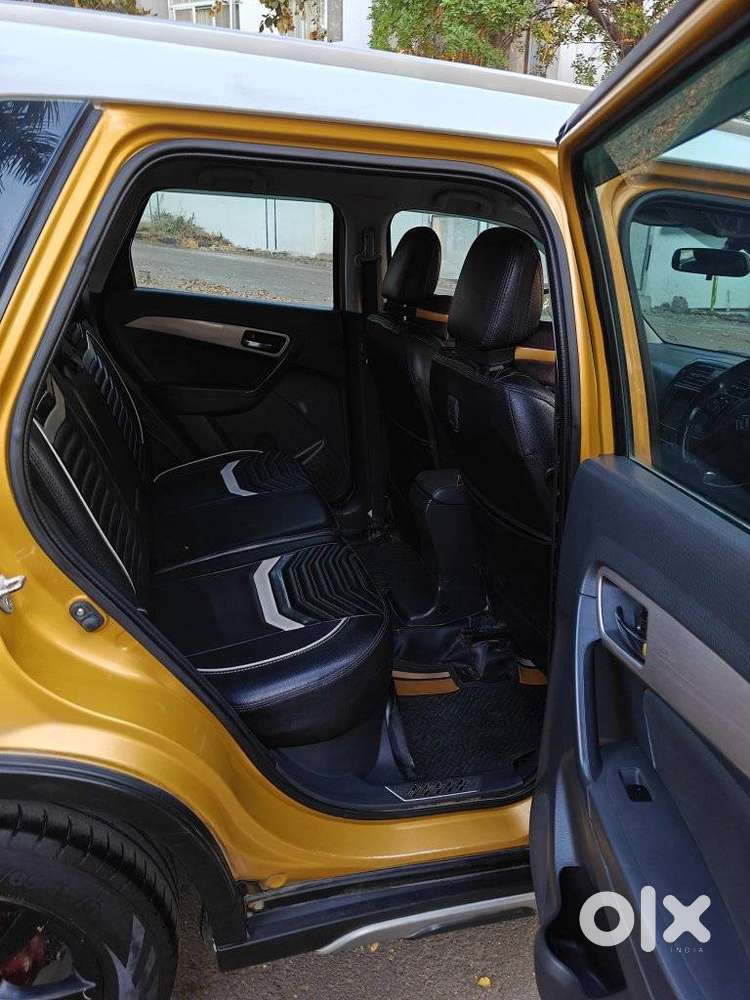 Maruti Suzuki Brezza Zdi+ Dual Tone, 2016, Diesel