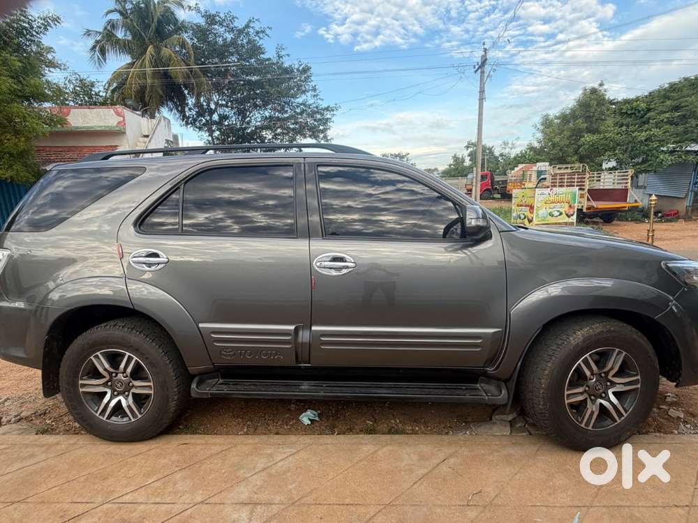 Toyota Fortuner 2010 Diesel Well Maintained