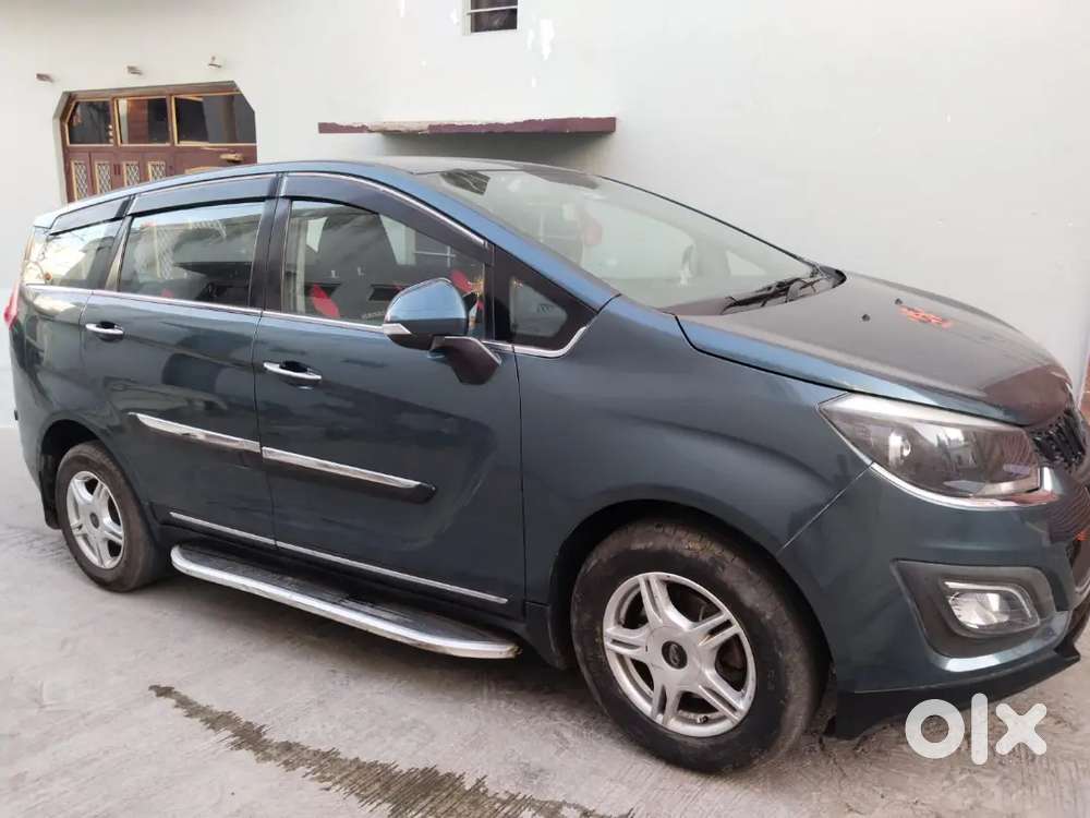 Mahindra Marazzo 2019 Diesel 30000 Km Driven