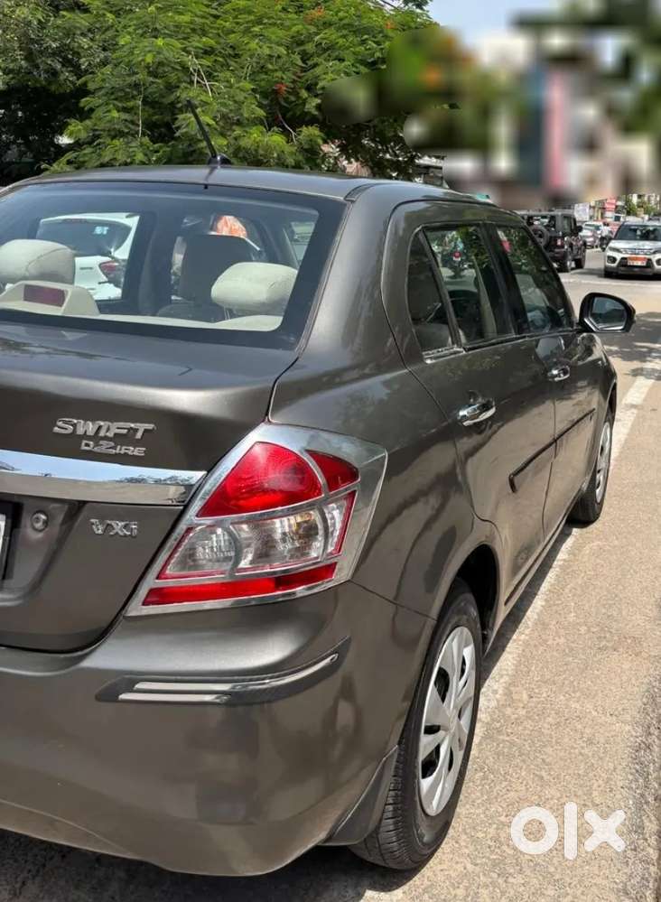 Maruti Suzuki Swift Dzire 1.3 Vxi, 2015, Petrol