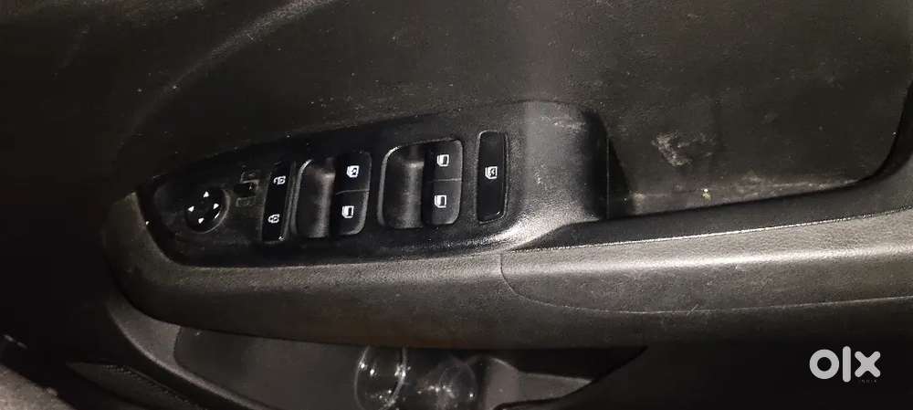 Hyundai Venue 1.2 S 2020 Petrol Manual