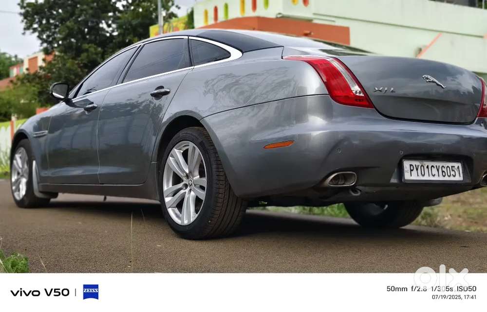 Jaguar Xj Luxury 2011 Diesel