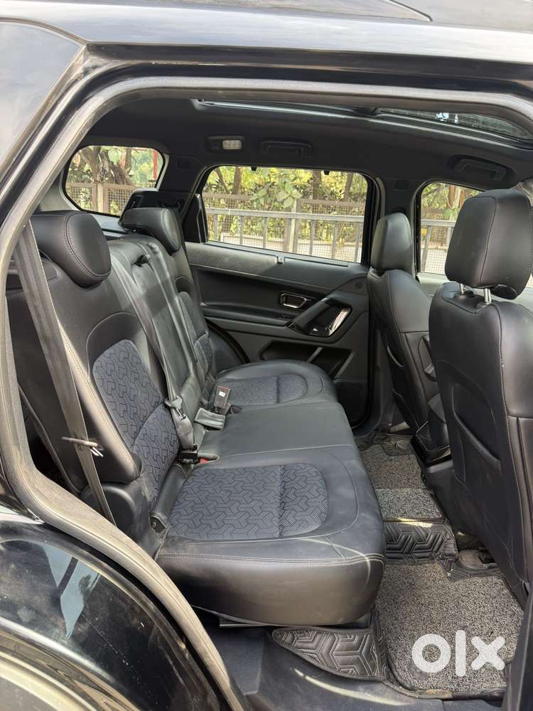 Tata Safari Adventure Plus Dark Edition At, 2024, Diesel