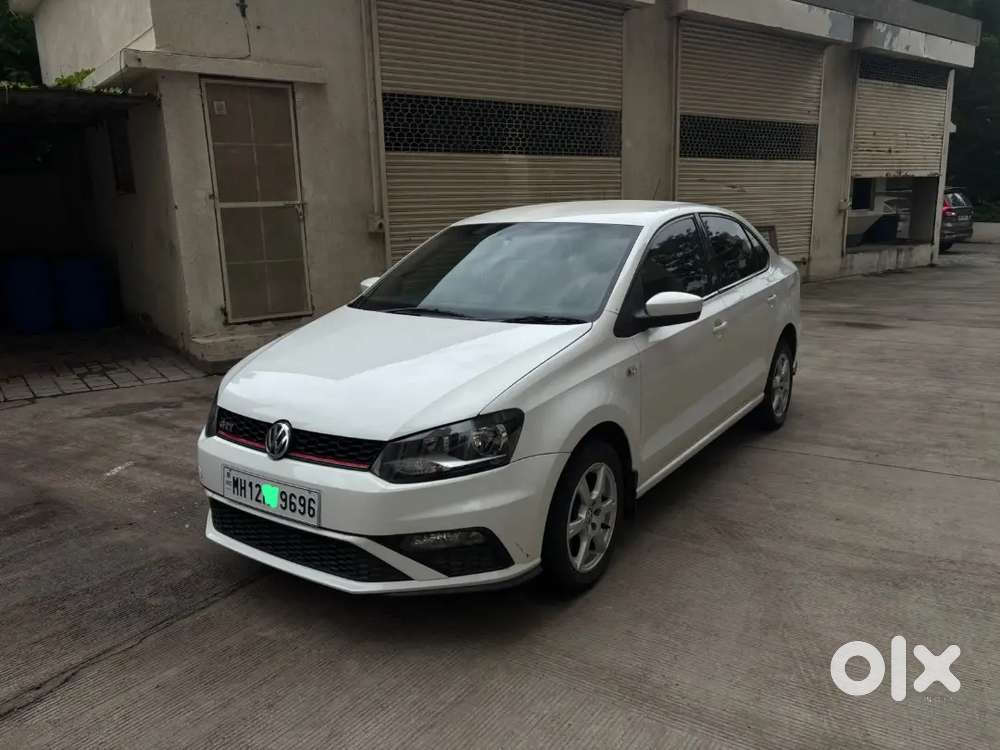 Volkswagen Vento Highline 2014