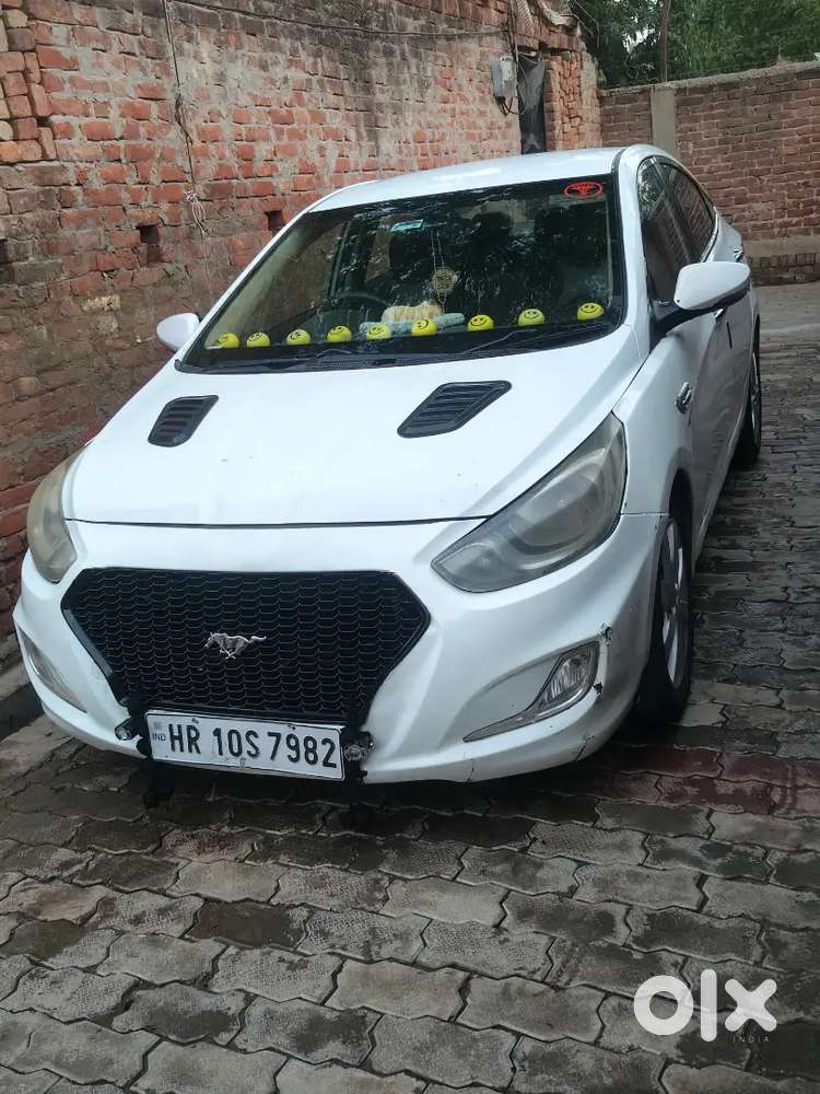 Hyundai Verna 2012