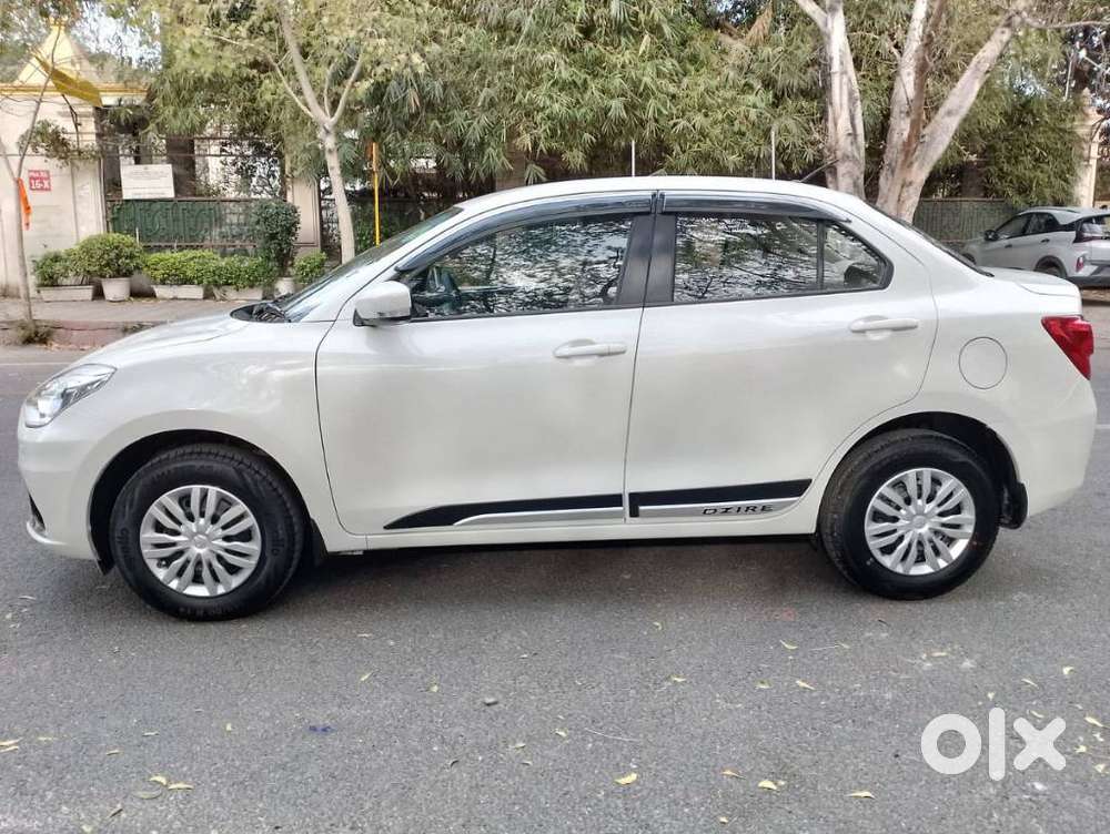 Maruti Suzuki Dzire 1.2 Vxi, 2023, Petrol