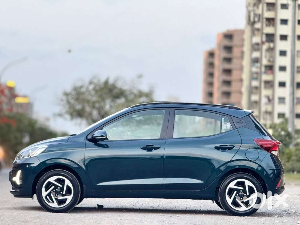 Hyundai Grand I10 Nios Sportz 1.2 At, 2023, Petrol