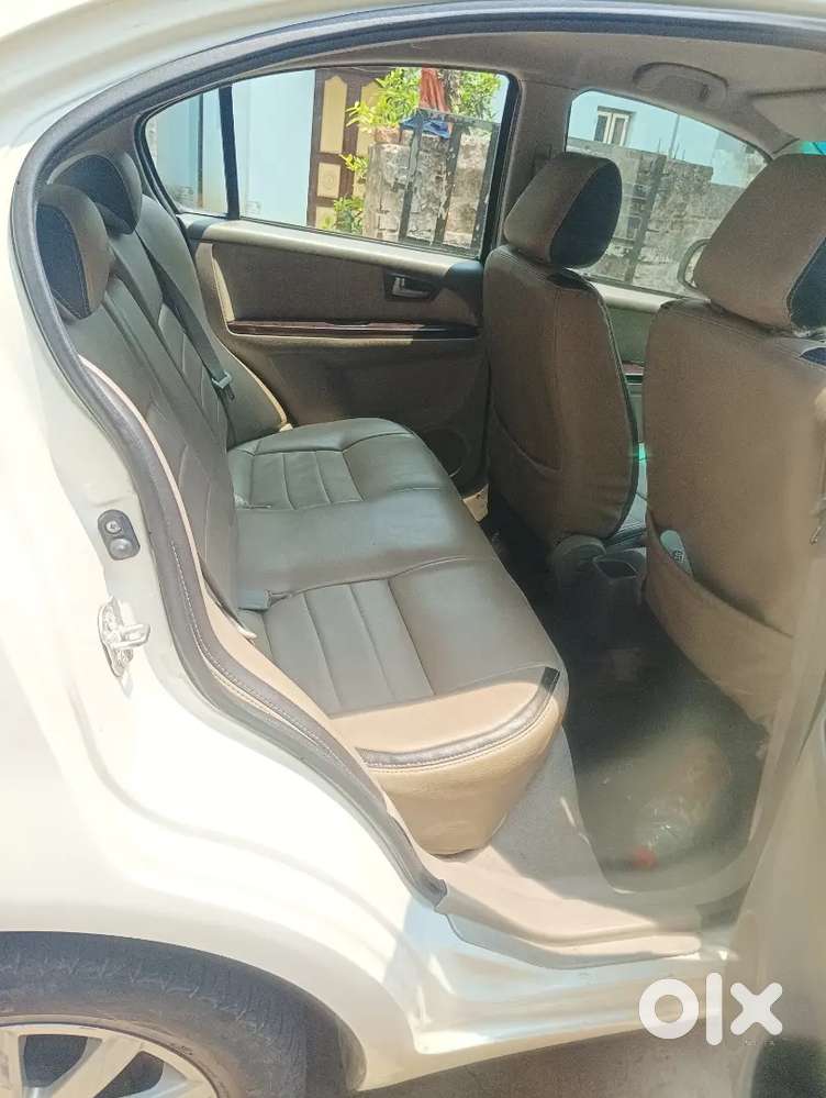 Maruti Suzuki Sx4 2011