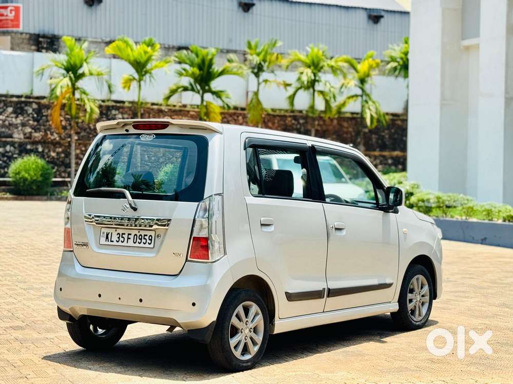 Maruti Suzuki Wagon R Stingray Vxi Optional, 2014, Petrol