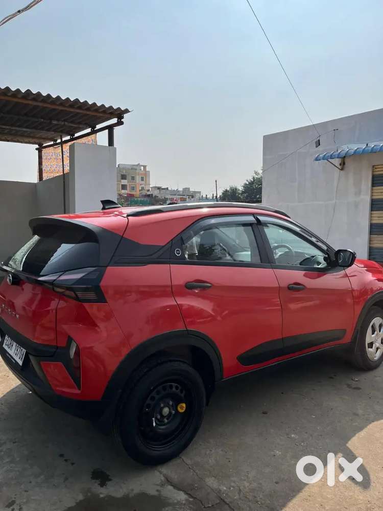 Tata Nexon 2024 Petrol 23000 Km Driven, Bharat Number