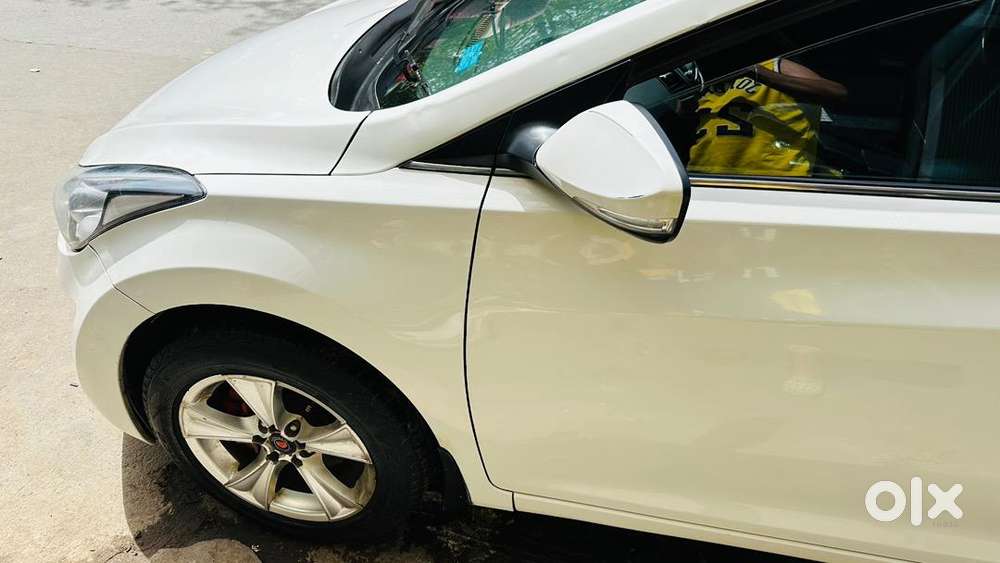 Hyundai Neo Fluidic Elantra 2015 Petrol Well Maintained