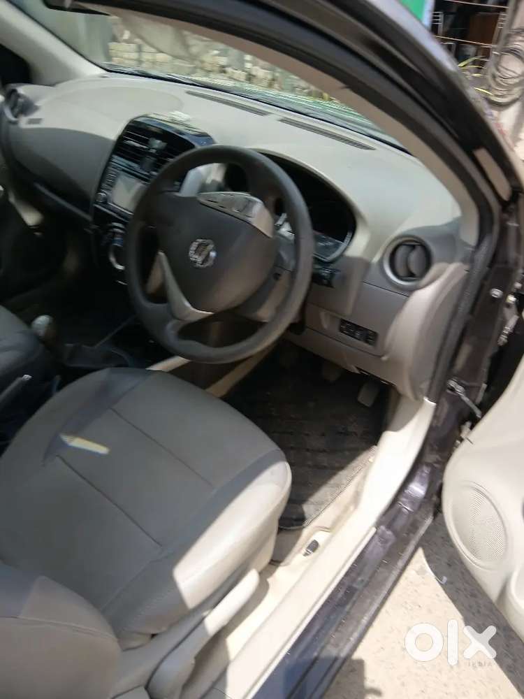 Nissan Sunny Diesel 2015