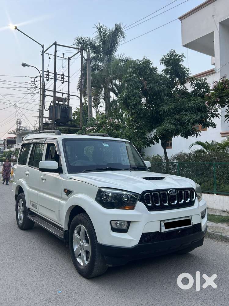 Mahindra Scorpio Classic 2.2 S 11 Mt 7 Str, 2016, Diesel