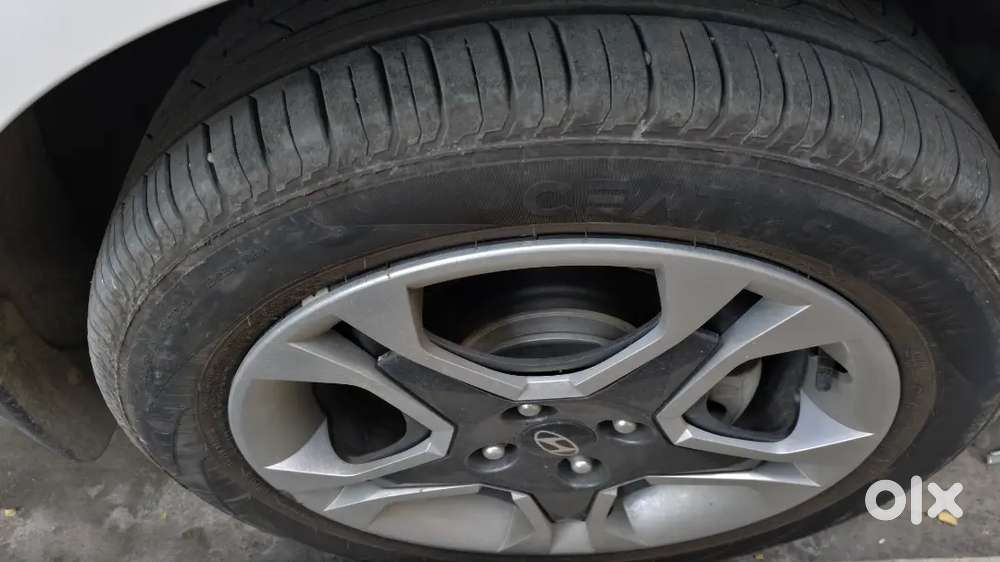 Hyundai I20 Ivt 2025 Petrol 2650 Km Driven
