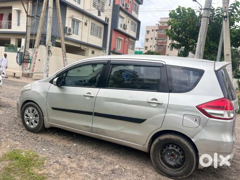Maruti Suzuki Ertiga 2016